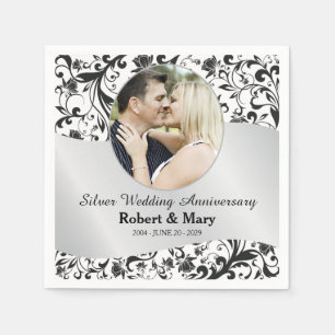 Schwarzes Wirbel- & Silber-Hochzeitsjubiläumsfoto Serviette