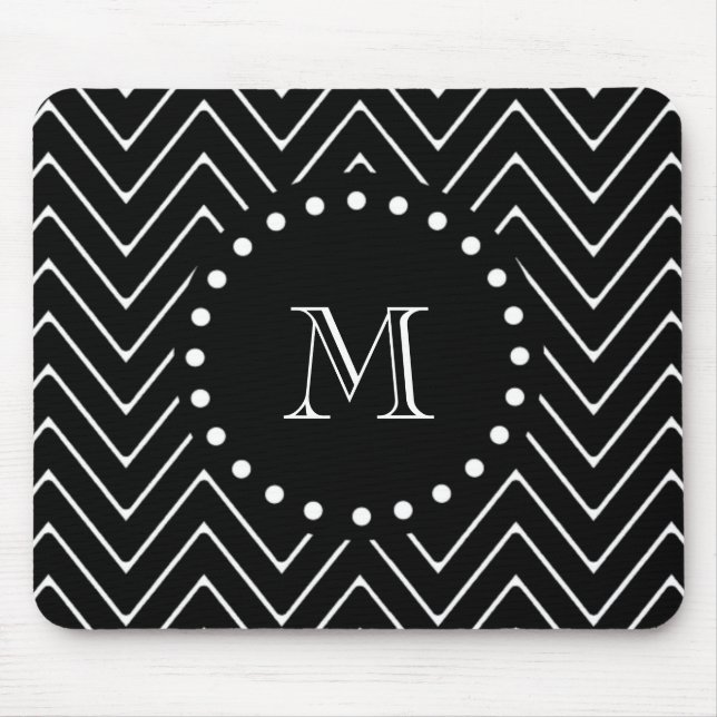Schwarzes Zickzack schwarzes Monogramm des Mousepad (Vorne)