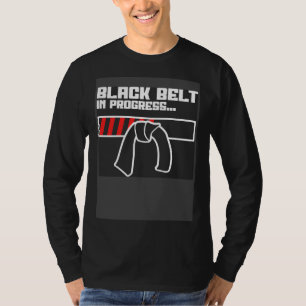 Schwarzgurt in Bearbeitung Jiu Jitsu T-Shirt