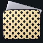 Schwarzpolka-Punkte auf hellgelb Laptopschutzhülle<br><div class="desc">Schwarzpolka-Punkte auf hellgelb</div>