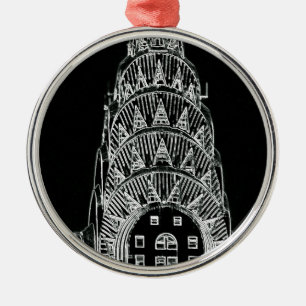 Schwarzweiss-Chrysler-Gebäude Ornament Aus Metall