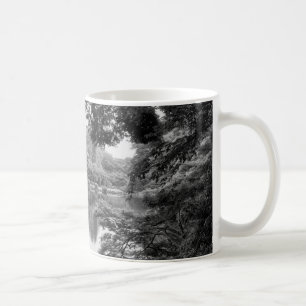 Schwarzweiß, cool, einzigartig Natur und See Kaffeetasse