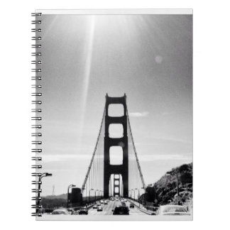 Schwarzweiss-Golden gate bridge Notizblock