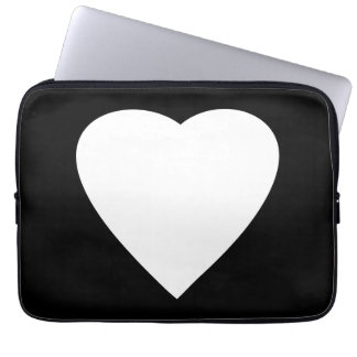 Schwarzweiss-Liebe-Herz-Entwurf Laptopschutzhülle