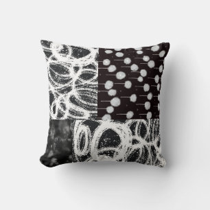 Schwarzweiß-Patchwork-Design Kissen