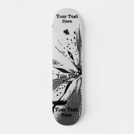 Schwarzweiss spritzt abstrakte Straßenkunstart Skateboard