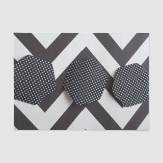 SCHWARZWEISS-ZICKZACK MIT HEXE-SEIDENPAPIER SEIDENPAPIER
