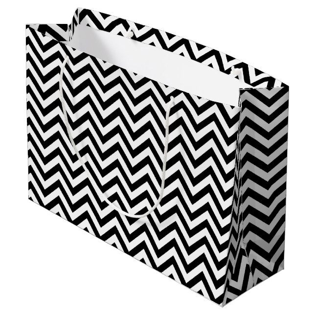 Schwarzweiss-Zickzack Stripes Zickzack Muster Große Geschenktüte (Rückseite Schrägansicht)