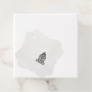 Schwarzweißbild eines verzierten Designs Geschenkanhänger
