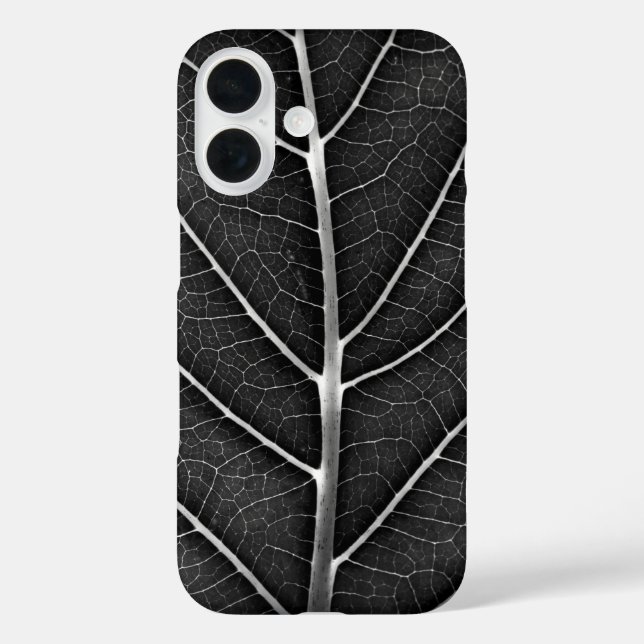 Schwarzweißblatt nah iPhone 16 hülle (Rückseite)
