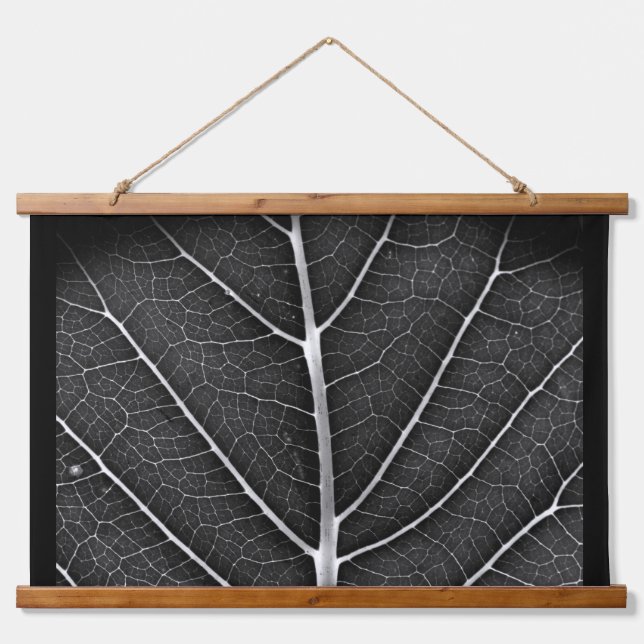 Schwarzweißblatt nah wandteppich mit holzrahmen (Vorne)