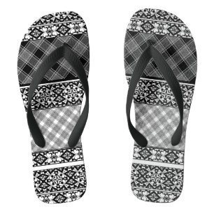 Schwarzweißpatchwork mit Spitze Flip Flops