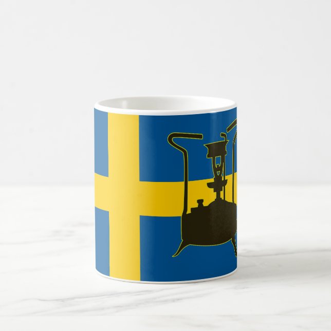 Schwedische Flagge und Paraffin-Druckofen Kaffeetasse (Mittel)