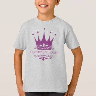 Schwedische Prinzessin Pretty im rosa kleinen T-Shirt