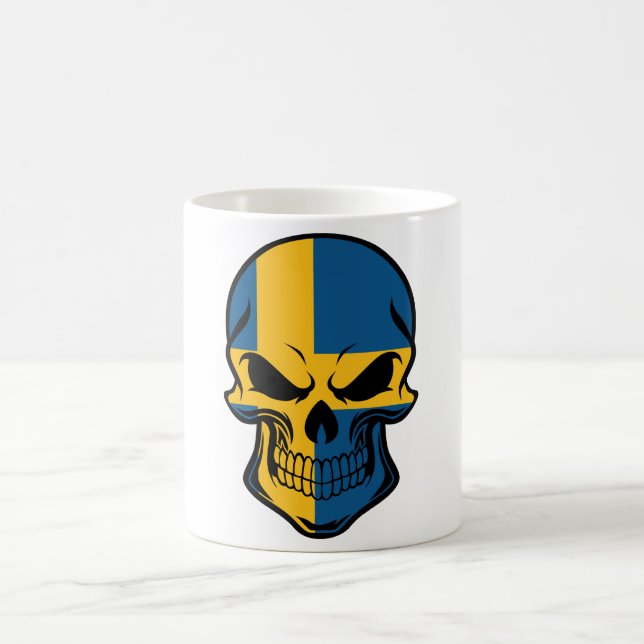Schwedischer Flaggen-Schädel Kaffeetasse (Mittel)