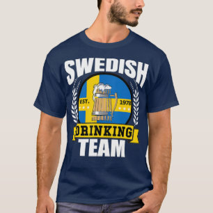 Schwedisches Getränketeam Funny Sweden Flaggenbie T-Shirt