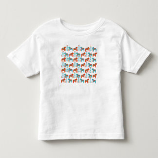 Schwedisches Volkskunst-Dola-Pferde und -Blume-Mus Kleinkind T-shirt
