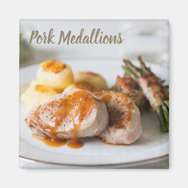 Schweinefleischmedaillons tenderloin mit Kartoffel Magnet (Vorne)