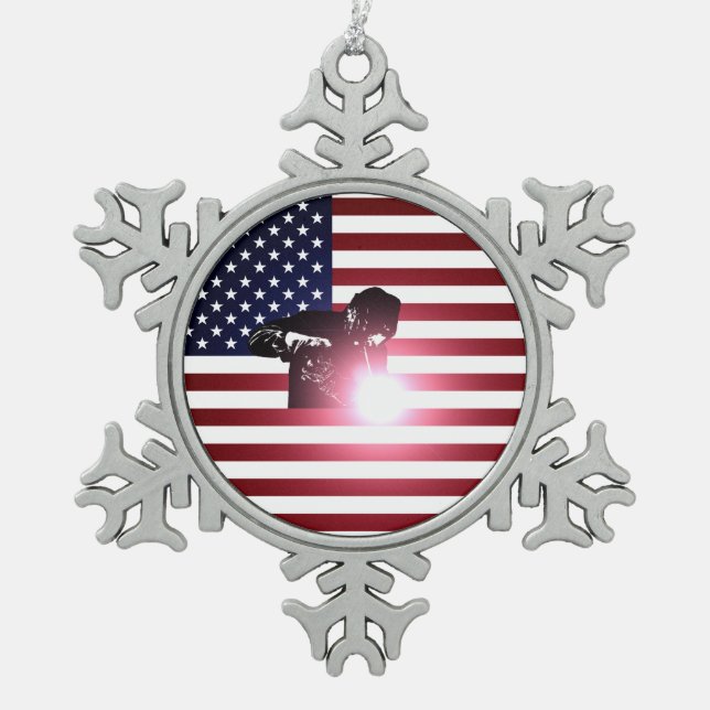 Schweißer u. amerikanische Flagge Schneeflocken Zinn-Ornament (Vorderseite)