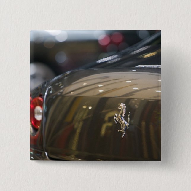 SCHWEIZ, GENF: 75. jährliche Genfer Auto 3 Button (Vorderseite)