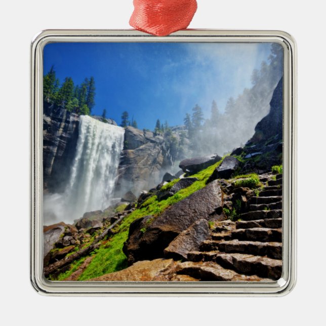 Schwerer Spray von frühlingshaftem | Yosemite Ornament Aus Metall (Vorne)