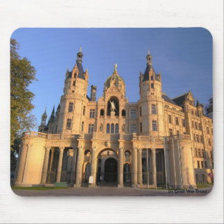 Schwerin-Schloss in Deutschland Mousepad