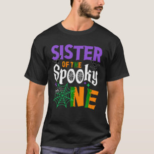 Schwester des Spooky One Boy Halloween 1. Geburtst T-Shirt