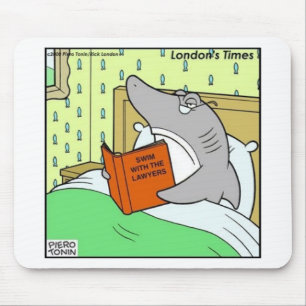 Schwimm mit den Anwälten Lustige T-Shirts Geschenk Mousepad
