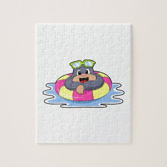 Schwimmbad mit Schwimmring.PNG (Vertikal)