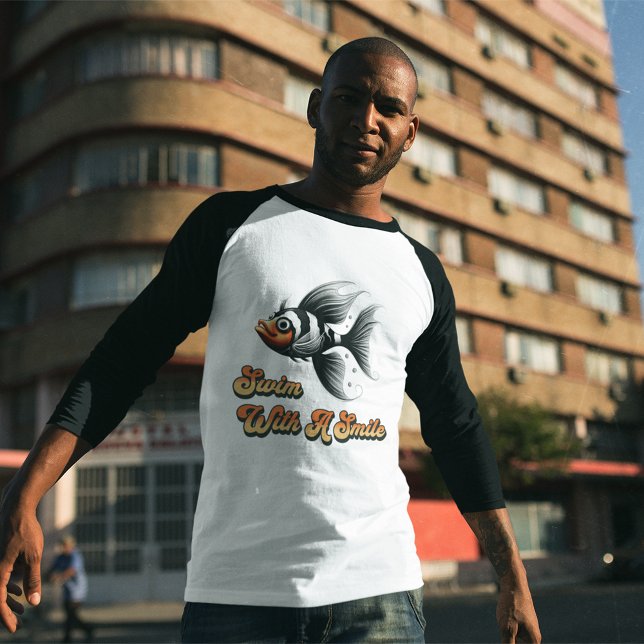 Schwimmen mit Lächeln T-Shirt (Von Creator hochgeladen)