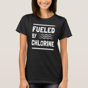 Schwimmer mit Chlorschwimmbecken T-Shirt