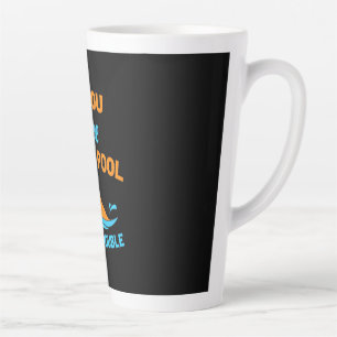 Schwimmer Pech im Pool Milchtasse