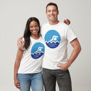 Schwimmgeschenke, Schwimmer auf einem blauen Kreis T-Shirt