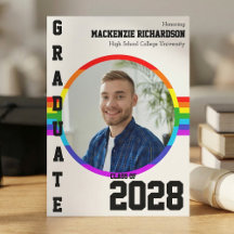 Schwule Studenten stolz Regenbogen-Abschlussankünd