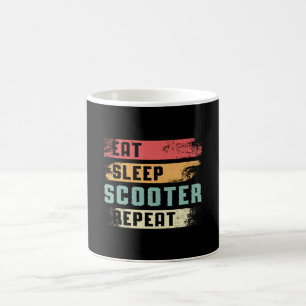 Scooter-Fahrer E-Scooter-Roller-Stunt Vintag Kaffeetasse