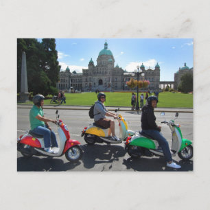 Scooter in Victoria Postcard Postkarte