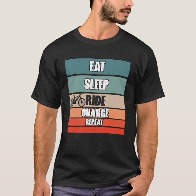 Scooter Rider Retro essen Sleep Ride Charge Wieder T-Shirt (Vorderseite)