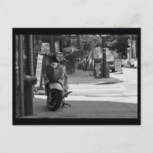 Scooter South Street BW Postkarte