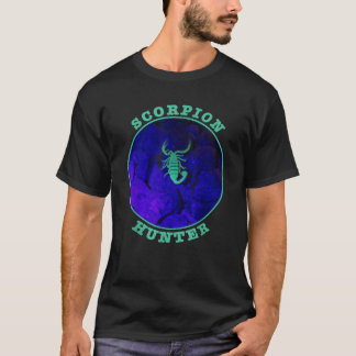 Scorpion Hunter Arachnids Night Watch Design T-Shirt