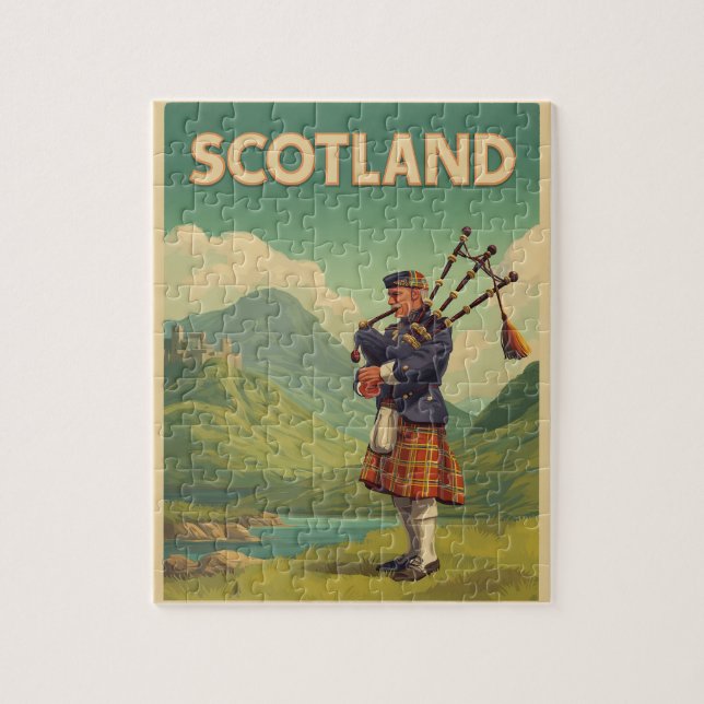 Scotland Vintage Travel - Highland Bagpiper (Vertikal)