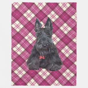 Scottie auf Tartan Fleecedecke