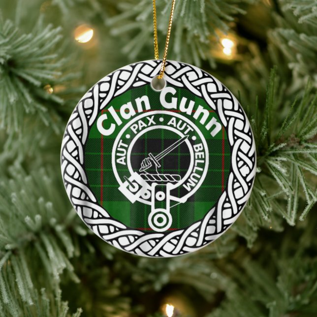 Scottish Clan Gunn Tartan und Wappen Keramik Ornament (Baum)