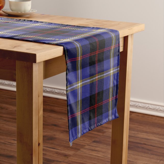 Scottish Clan Hill Tartan Kariert Großer Tischläufer (Beispiel)