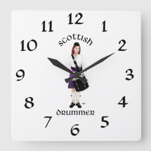 Scottish Drummer - Purple Kilt Quadratische Wanduhr