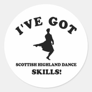 Scottish Highland Tancing Designs Runder Aufkleber