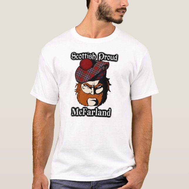 Scottish Proud Clan McFarland Tartan T-Shirt (Vorderseite)