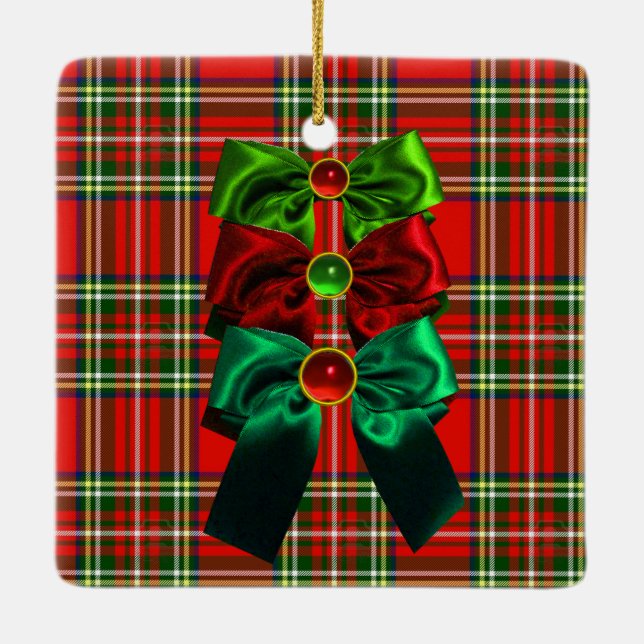 SCOTTISH TARTAN MIT ROTEN GRÜNEN CHRISTMAS BOWS KERAMIKORNAMENT (Rückseite)