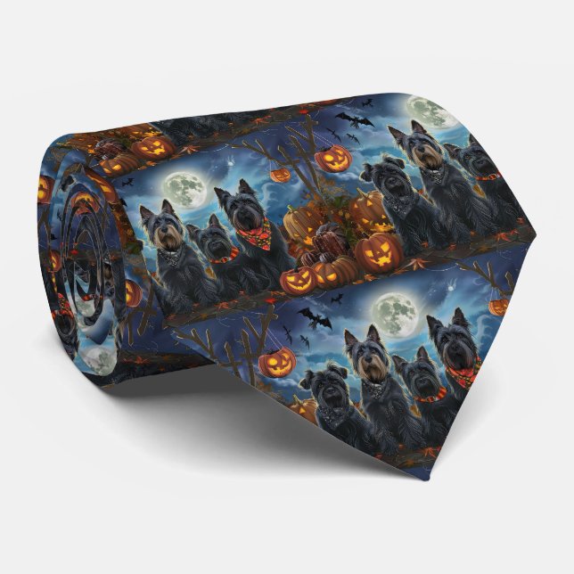 Scottish Terrier Halloween Spooky Krawatte (Gerollt)