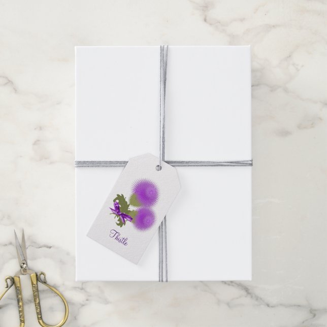 Scottish Thistle Floral Posy Personalisiert Geschenkanhänger (Mit Garn)