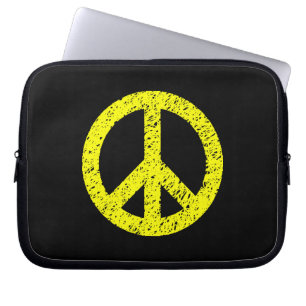 Scribble Stenciled Peace Symbol - Gelb auf schwarz Laptopschutzhülle